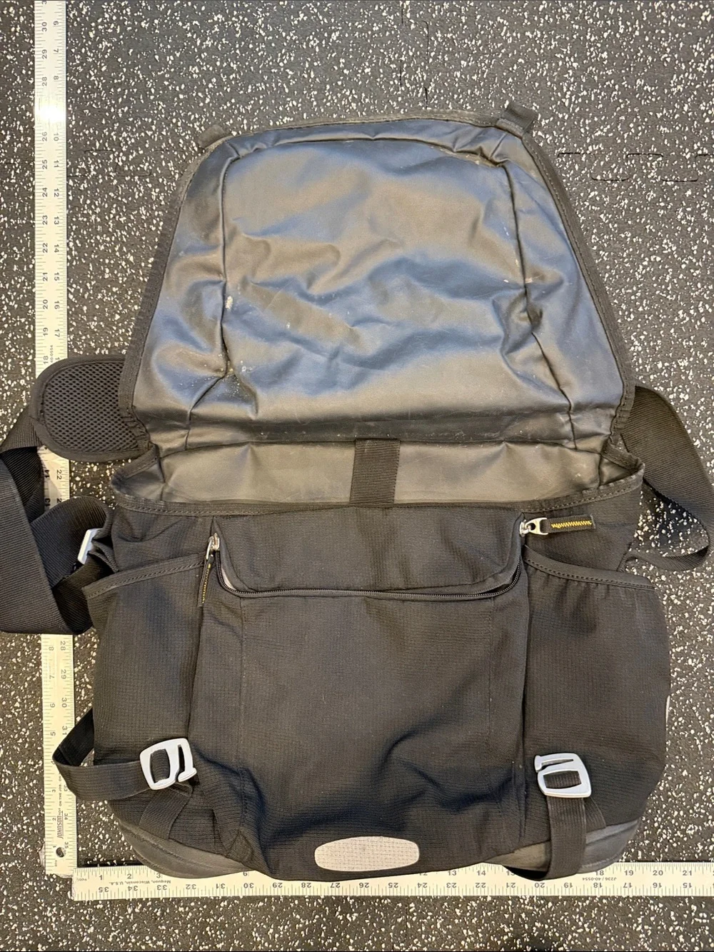 Keen Black Men's unisex Messenger commuter bag laptop yellow vintage hybrid